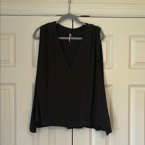 Free People Black Sleeveless Top Flowy Swing Tank Size L